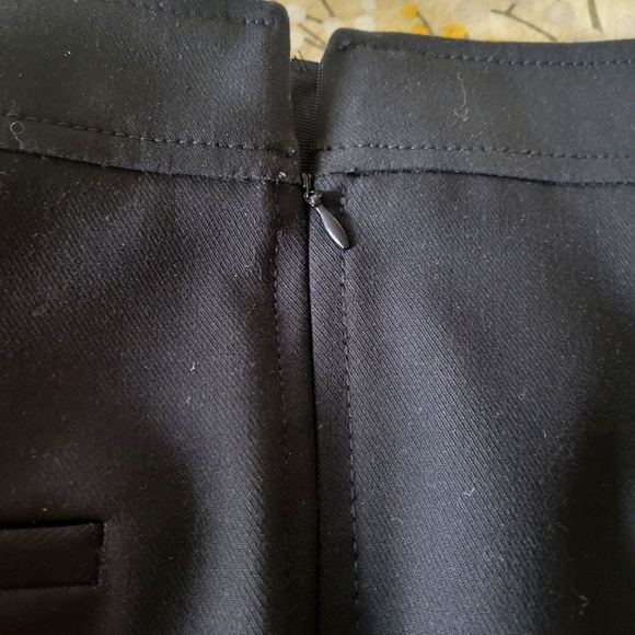NWT Zara slight stretch flared black trousers pants with hidden side zipper - Picture 5 of 9